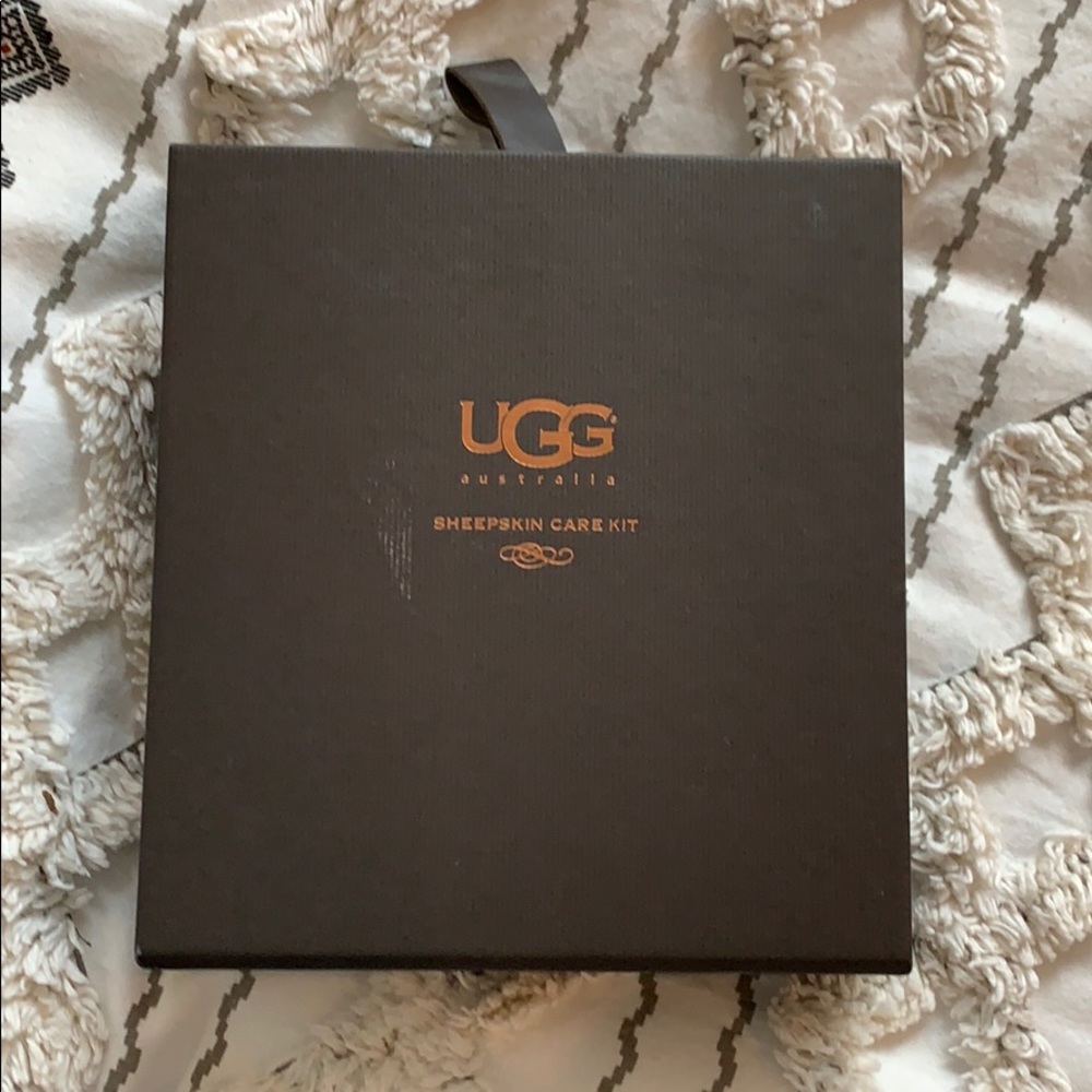 Ugg cleaning kit